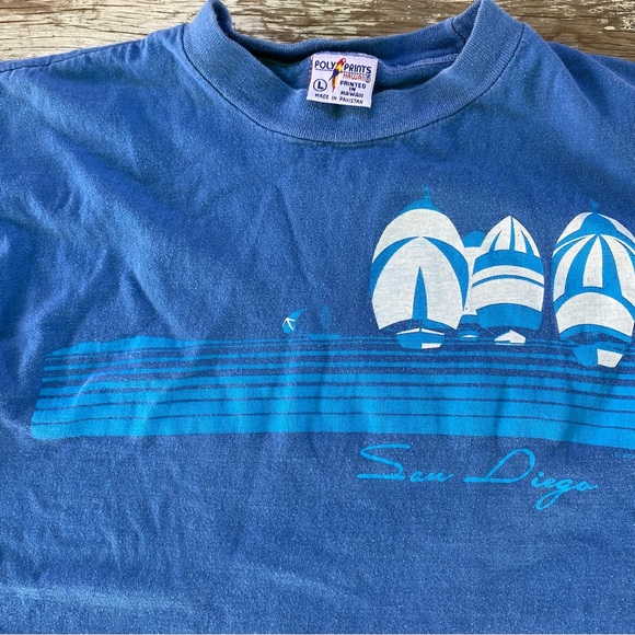 Vintage 80’s blue tourist t-shirt, San Diego and sailboats, size medium - Picture 7 of 10